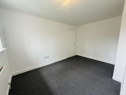 Leeside Avenue, Southdene, Image 14