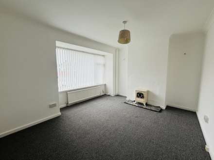 Leeside Avenue, Southdene, Image 8