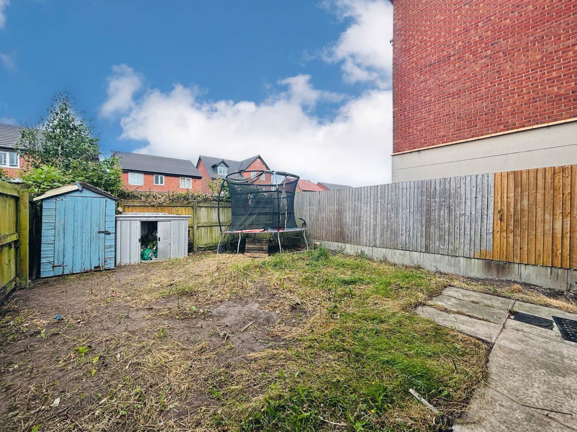 Ambleside Drive, The Venue, Image 11