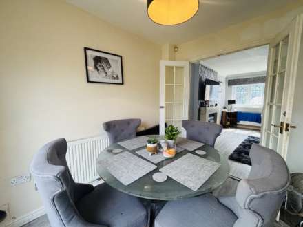 Ambleside Drive, The Venue, Image 4