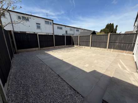 Ascot Drive, Tower Hill, Image 20