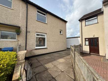 2 Bedroom End Terrace, Hartwood Square, Kirkby