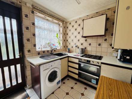 Mount Road, Kirkby Park, Image 8