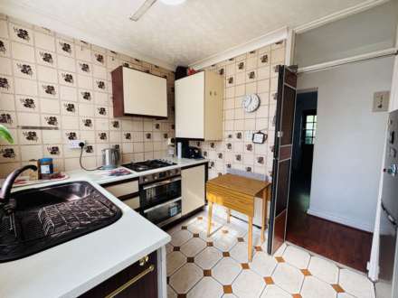 Mount Road, Kirkby Park, Image 9