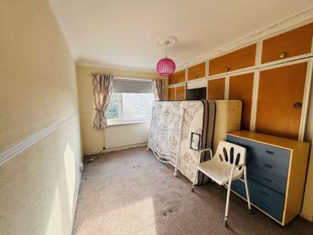 Bewley Drive, Southdene, Image 6