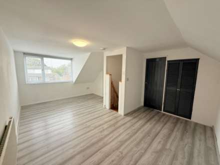 Domar Close, Southdene, Image 11