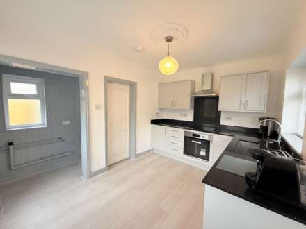 Domar Close, Southdene, Image 3