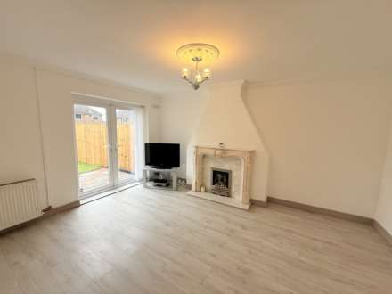 Domar Close, Southdene, Image 4