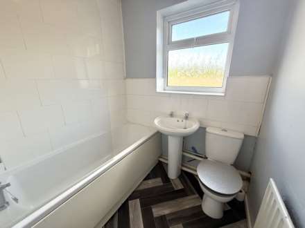 Cringles Drive, Prescot, Image 17