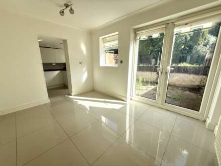 Cringles Drive, Prescot, Image 4