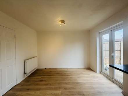 Mintor Road, Northwood, Image 5