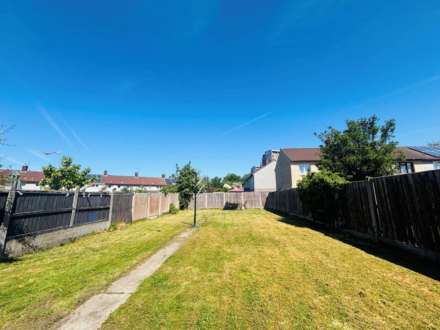 Westhead Avenue, Northwood, Image 13