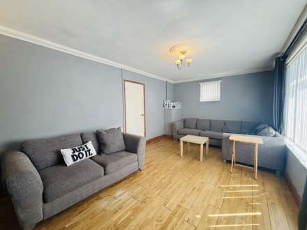 Westhead Avenue, Northwood, Image 2