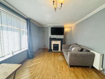 Westhead Avenue, Northwood, Image 4