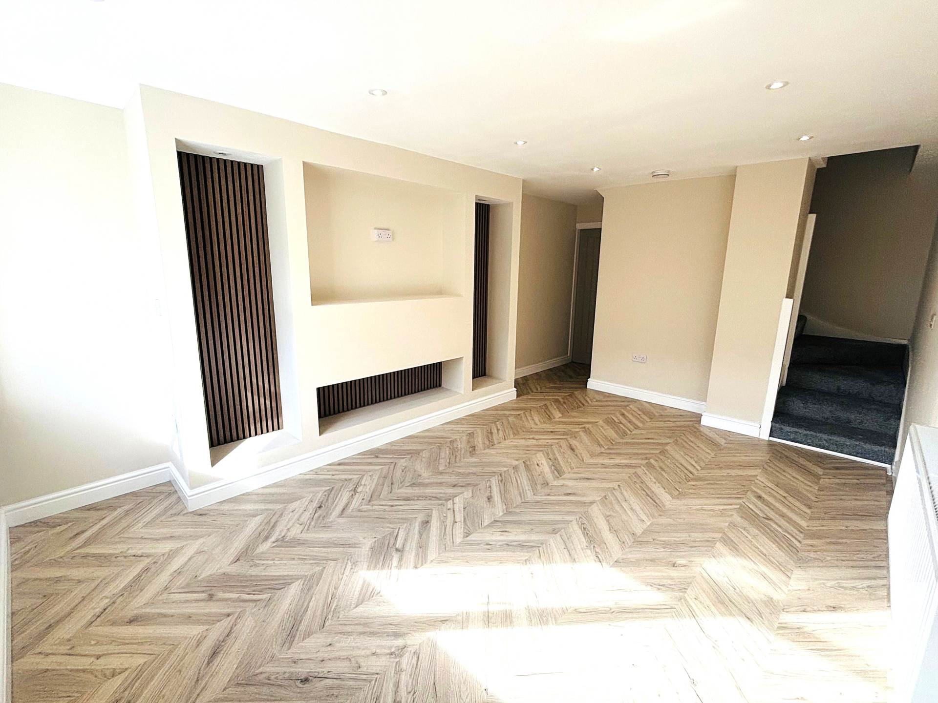 Maureen Walk, Fazakerley, Image 3
