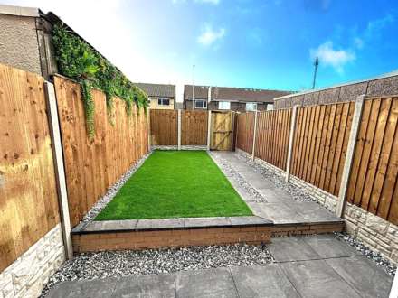 Maureen Walk, Fazakerley, Image 11