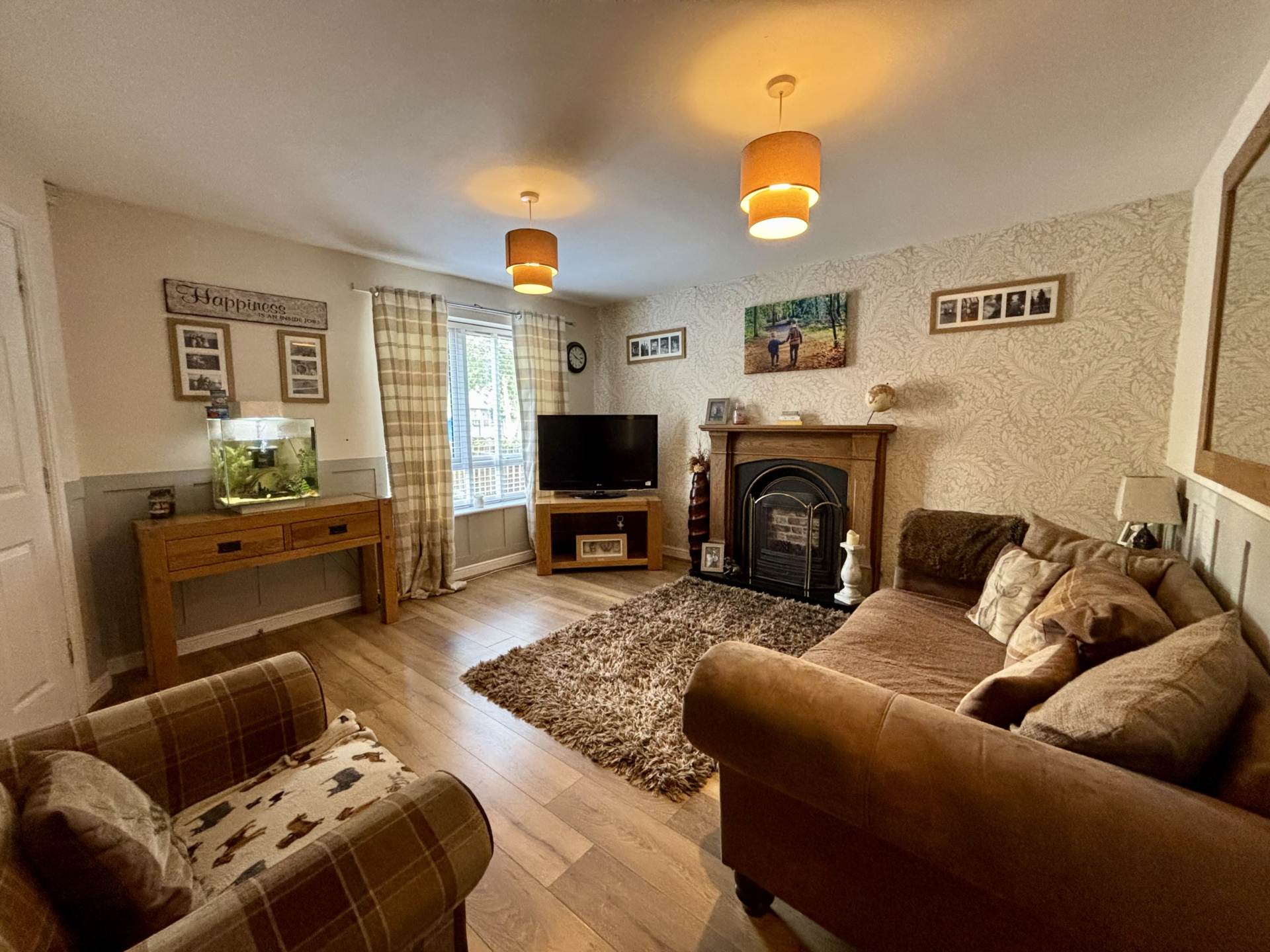 Waverley Crescent, Northwood, Image 2