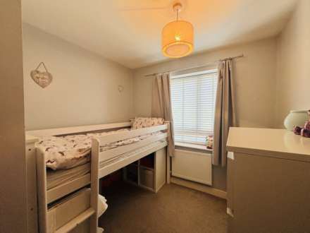 Waverley Crescent, Northwood, Image 14
