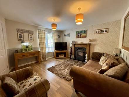 Waverley Crescent, Northwood, Image 2