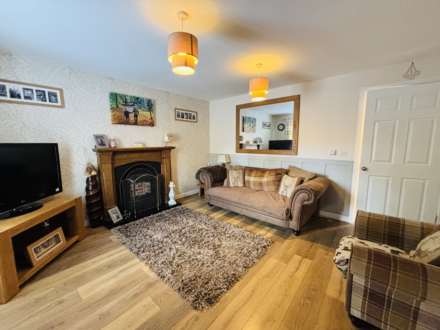 Waverley Crescent, Northwood, Image 4