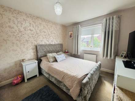 Waverley Crescent, Northwood, Image 9