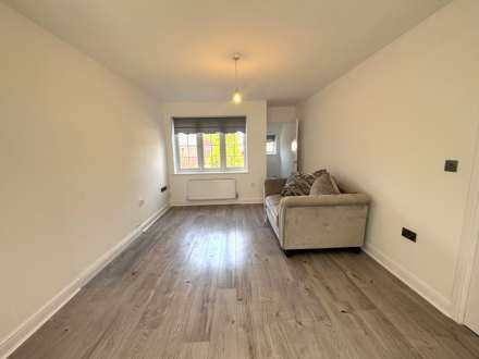 Wood Close, Westvale, Image 4