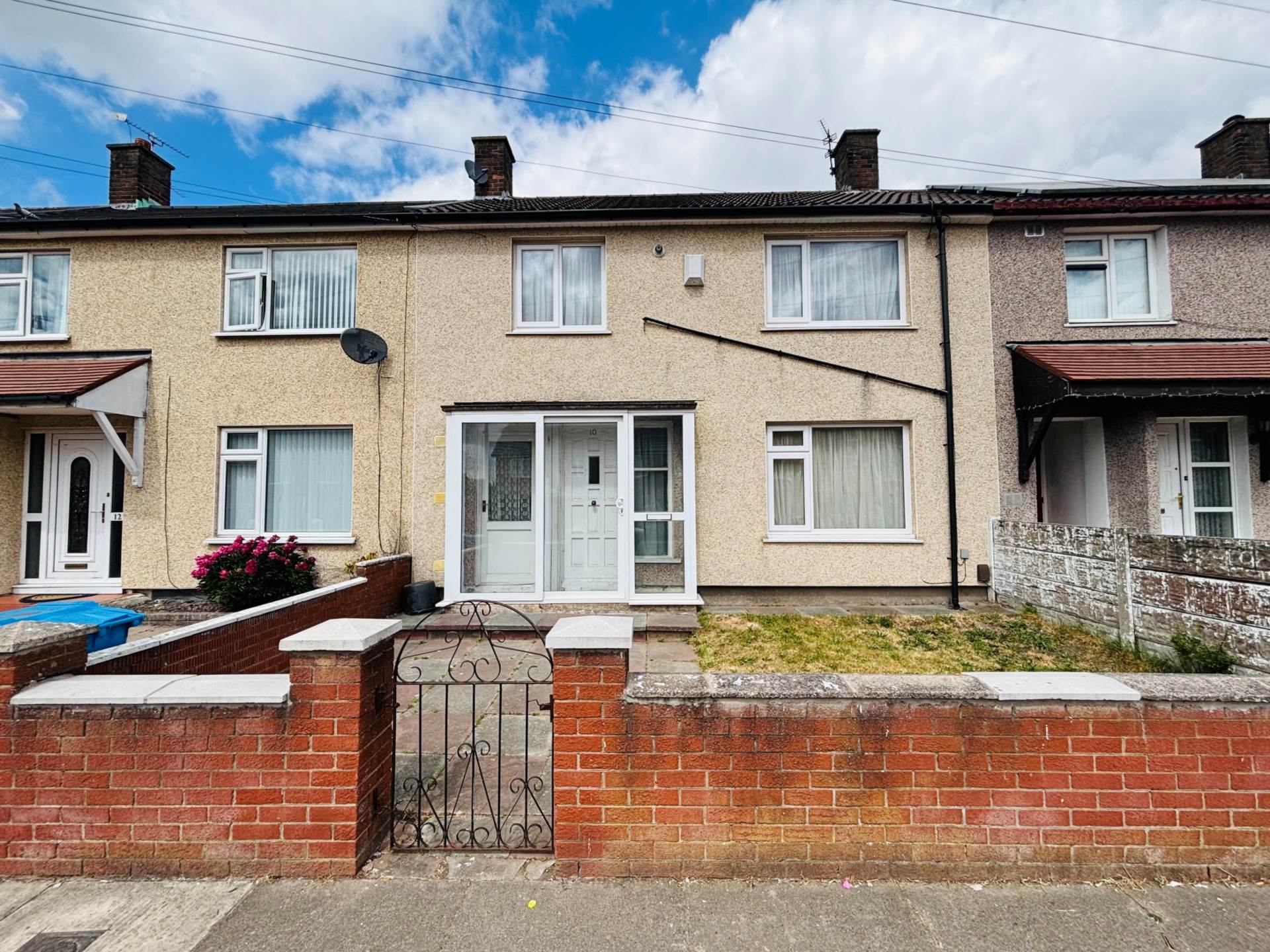 Ledsham Walk, Westvale, Image 1
