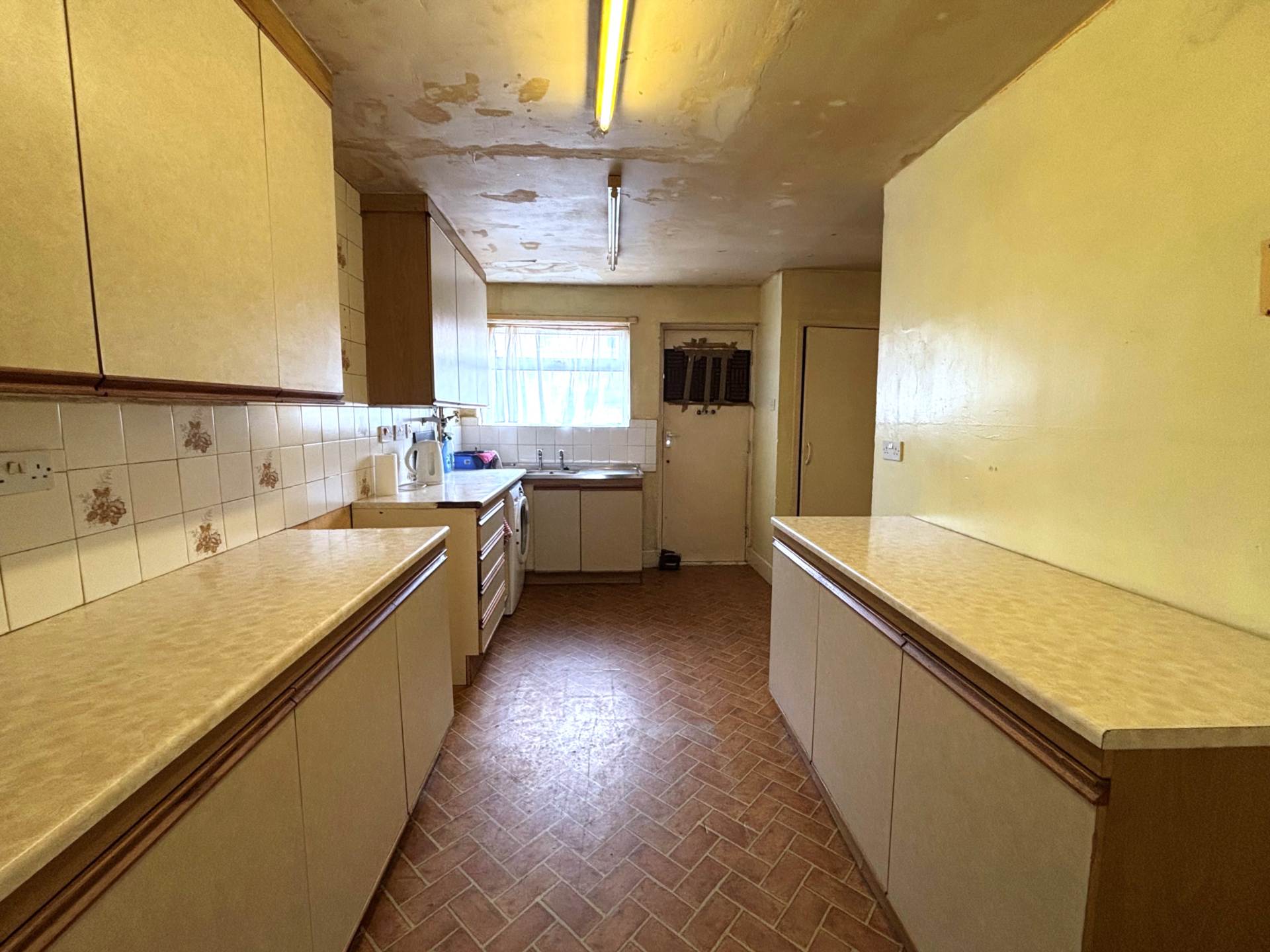 Ledsham Walk, Westvale, Image 7
