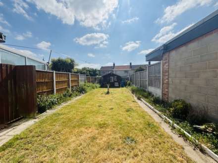 Mosslawn Road, Southdene, Image 14