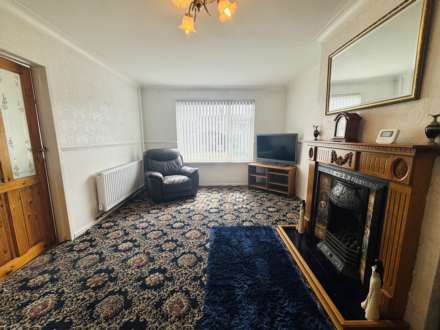 Mosslawn Road, Southdene, Image 4