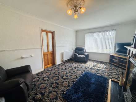 Mosslawn Road, Southdene, Image 6