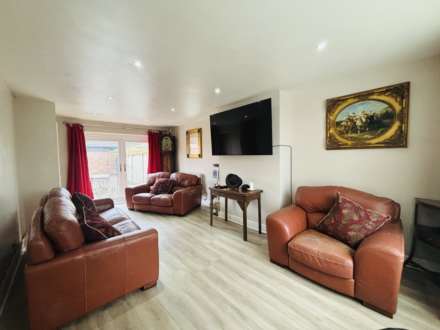 Sandiway, Huyton, Image 4