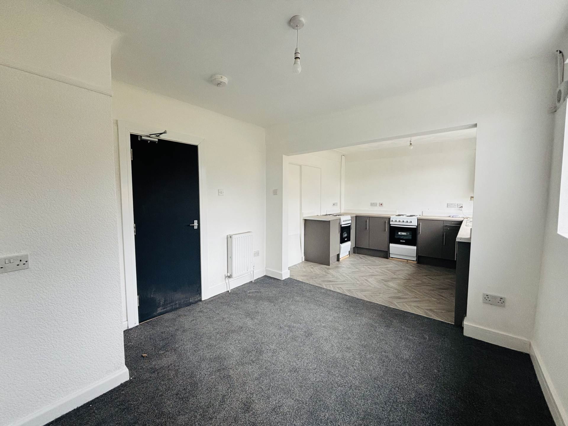 Denstone Avenue, Aintree, Image 10