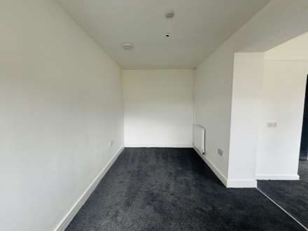 Denstone Avenue, Aintree, Image 11