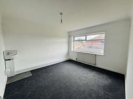 Denstone Avenue, Aintree, Image 15