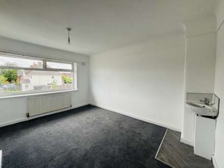 Denstone Avenue, Aintree, Image 17