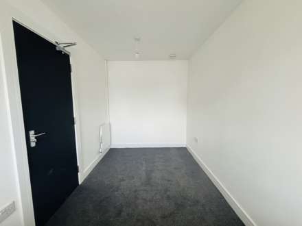 Denstone Avenue, Aintree, Image 6