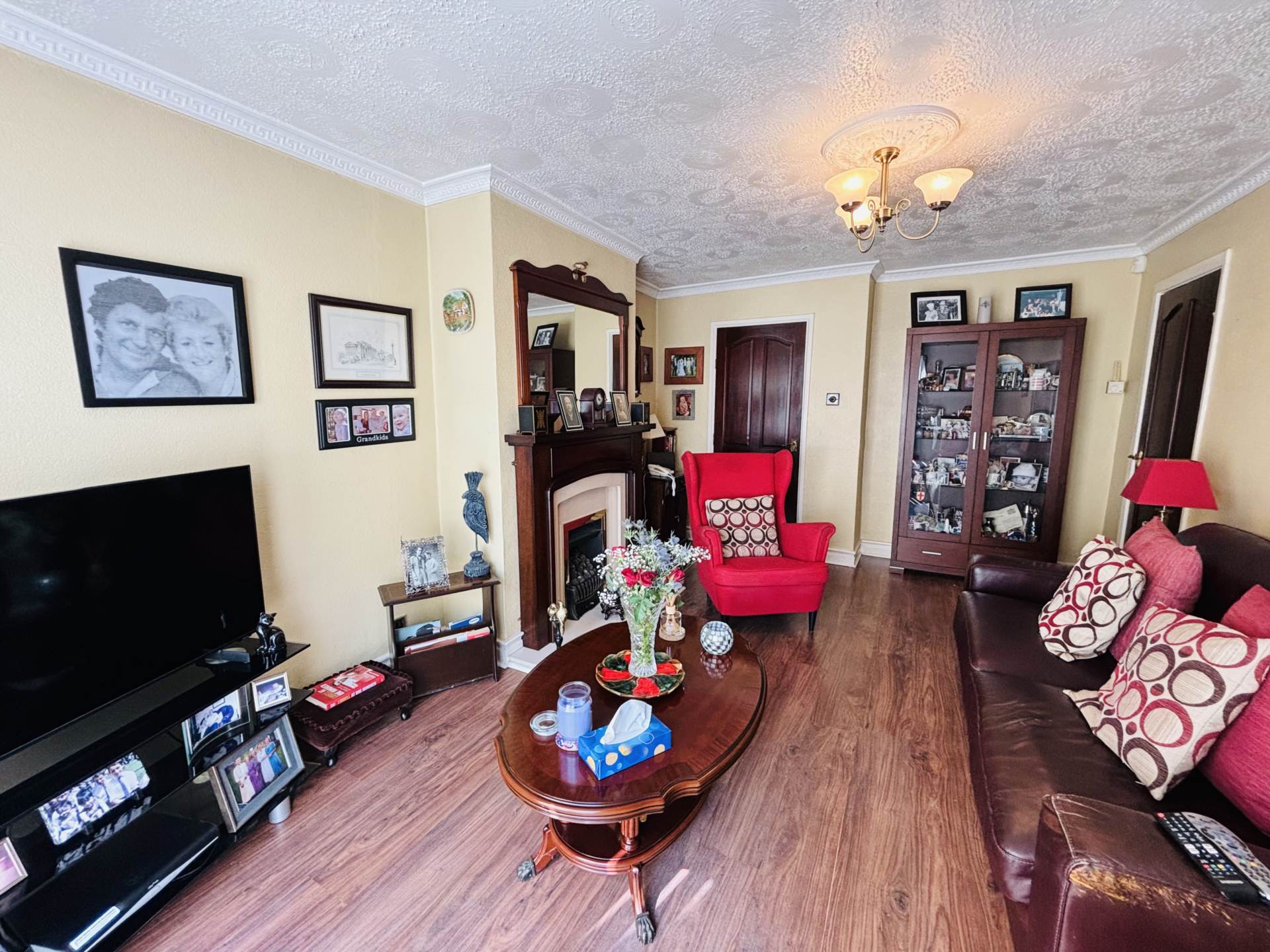 Britonside Avenue, Southdene, Image 5