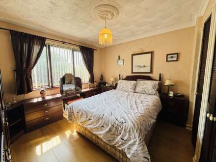 Britonside Avenue, Southdene, Image 10