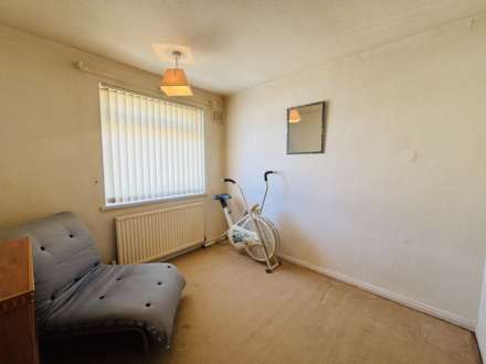 Chadlow Road, Southdene, Image 17