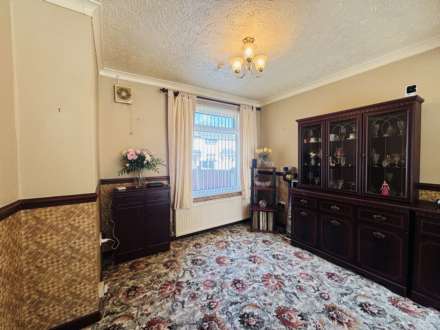Chadlow Road, Southdene, Image 6