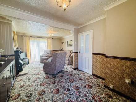 Chadlow Road, Southdene, Image 7