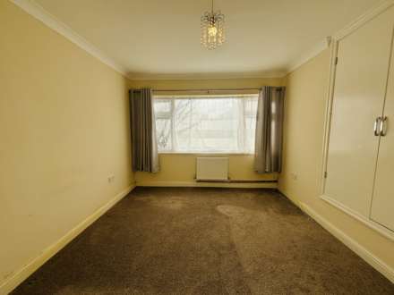 Hazel Avenue, Kirkby Row, Image 12