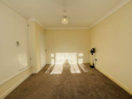 Hazel Avenue, Kirkby Row, Image 14