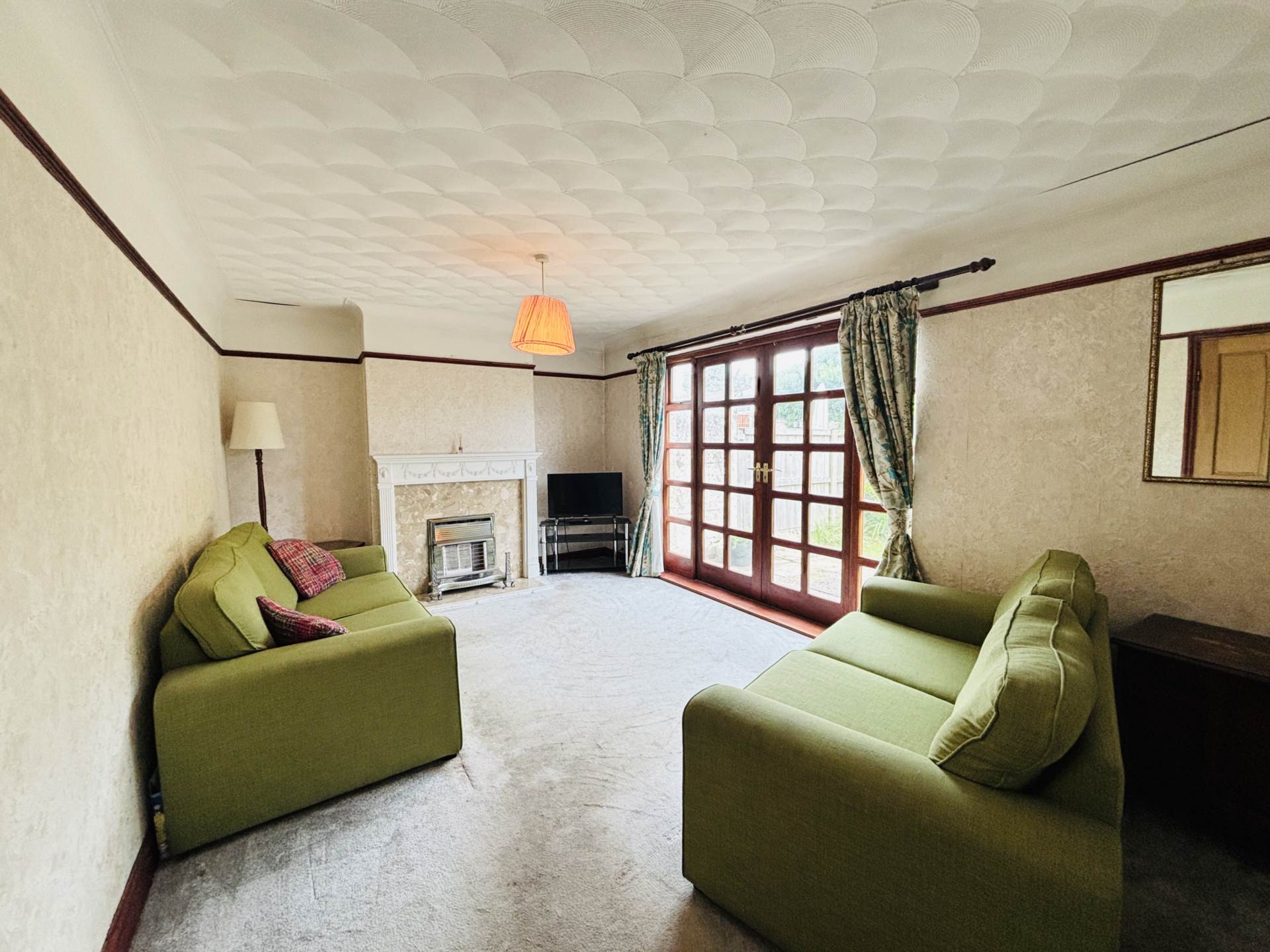 Rushey Hey Road, Southdene, Image 2