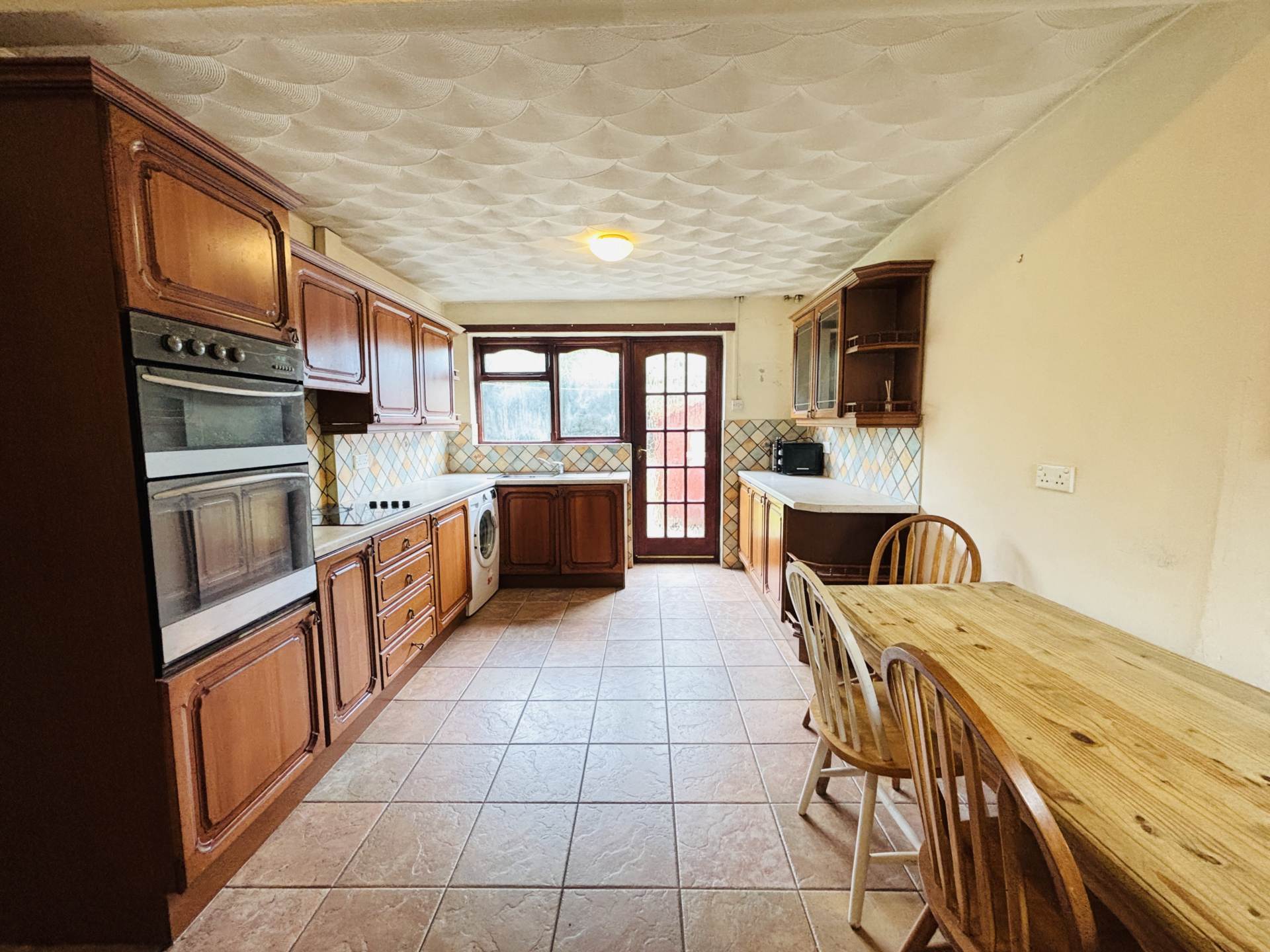 Rushey Hey Road, Southdene, Image 9