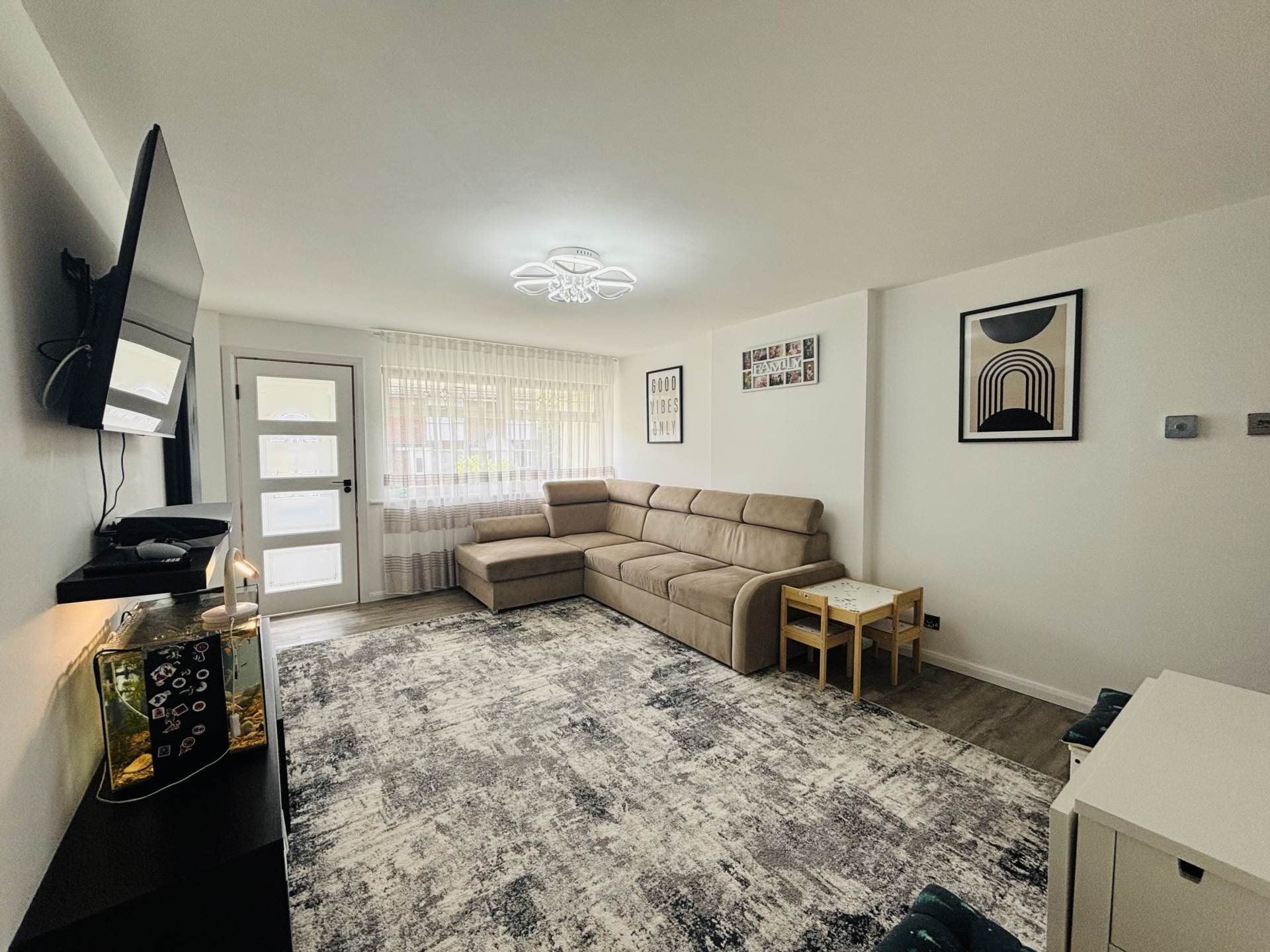 Clare Walk, Fazakerley, Image 5