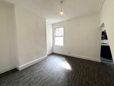 Stanley Park Avenue, Walton, Image 3