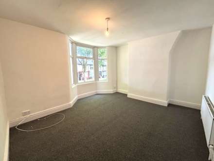 Stanley Park Avenue, Walton, Image 5