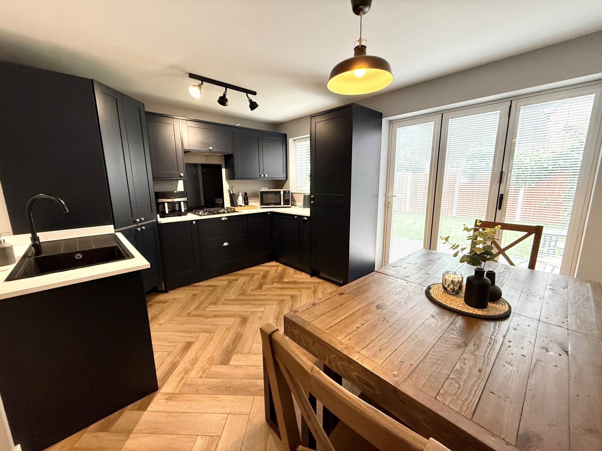 Beattock Close, Melling Mount, Image 9